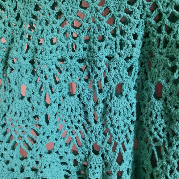 Stunning Handmade Crochet Lace Plus Size Dress 1X - 2X - Picture 9 of 13